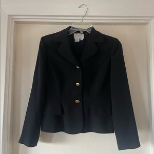 Black David Warren Petites New York blazer. With gold buttons. Size: 2